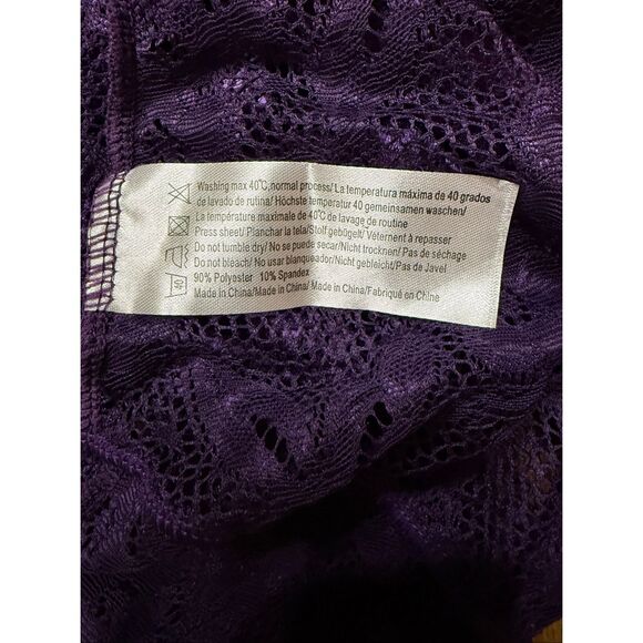 Avidlove Lace Teddy Bodysuit Size XL Purple Soft Lace Adjustable Plunge Neckline - Picture 4 of 6